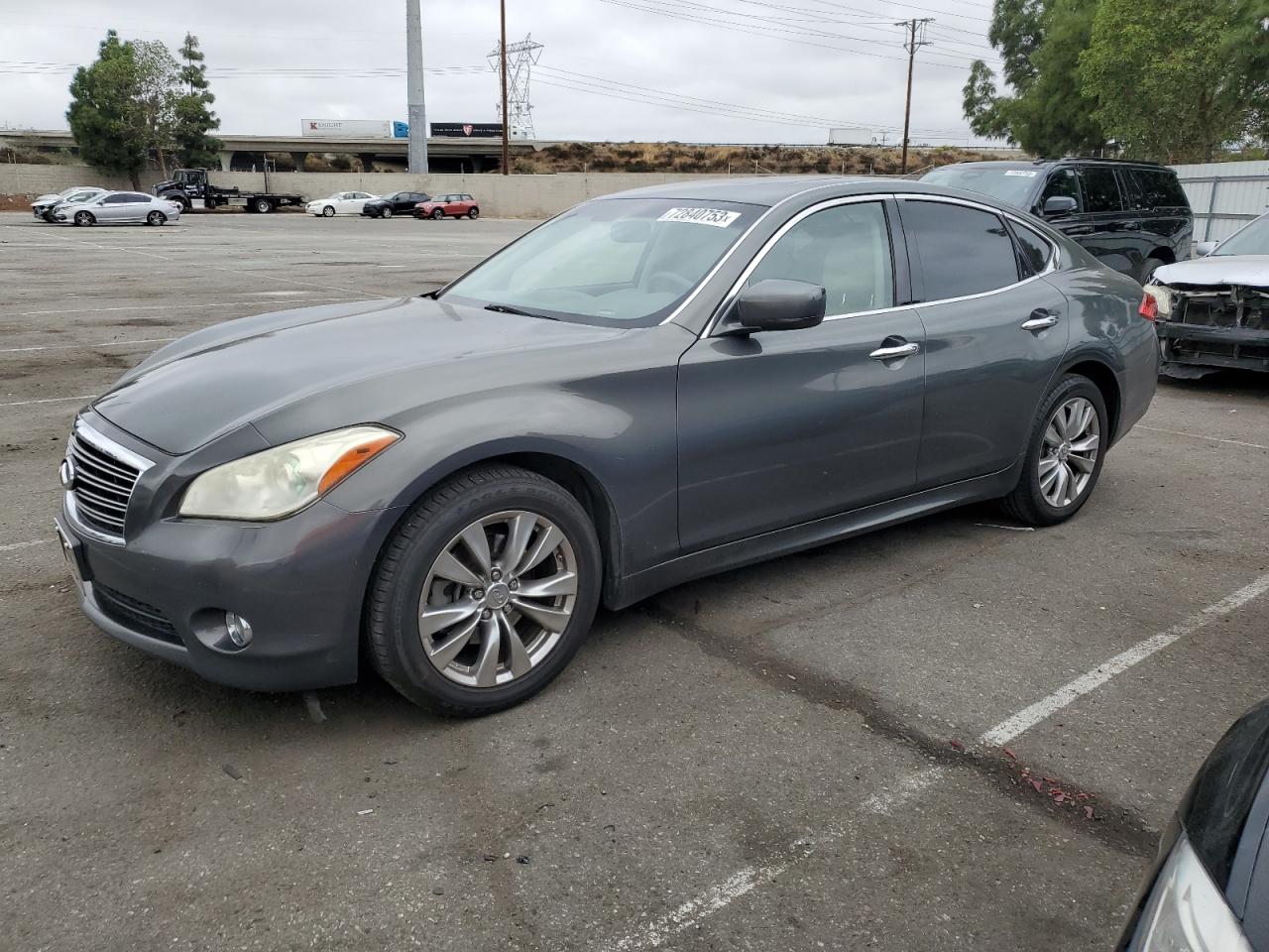 INFINITI M 2011 jn1by1ap2bm324973