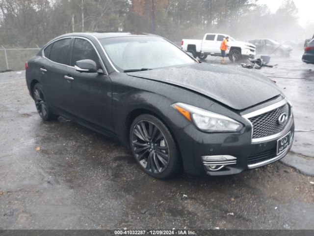 INFINITI Q70 2017 jn1by1ap8hm740065