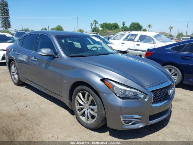 INFINITI Q70 2017 jn1by1ap8hm740194