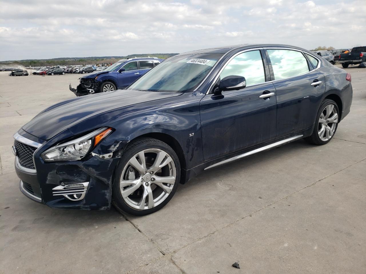 INFINITI Q70 2018 jn1by1pp3jm330514