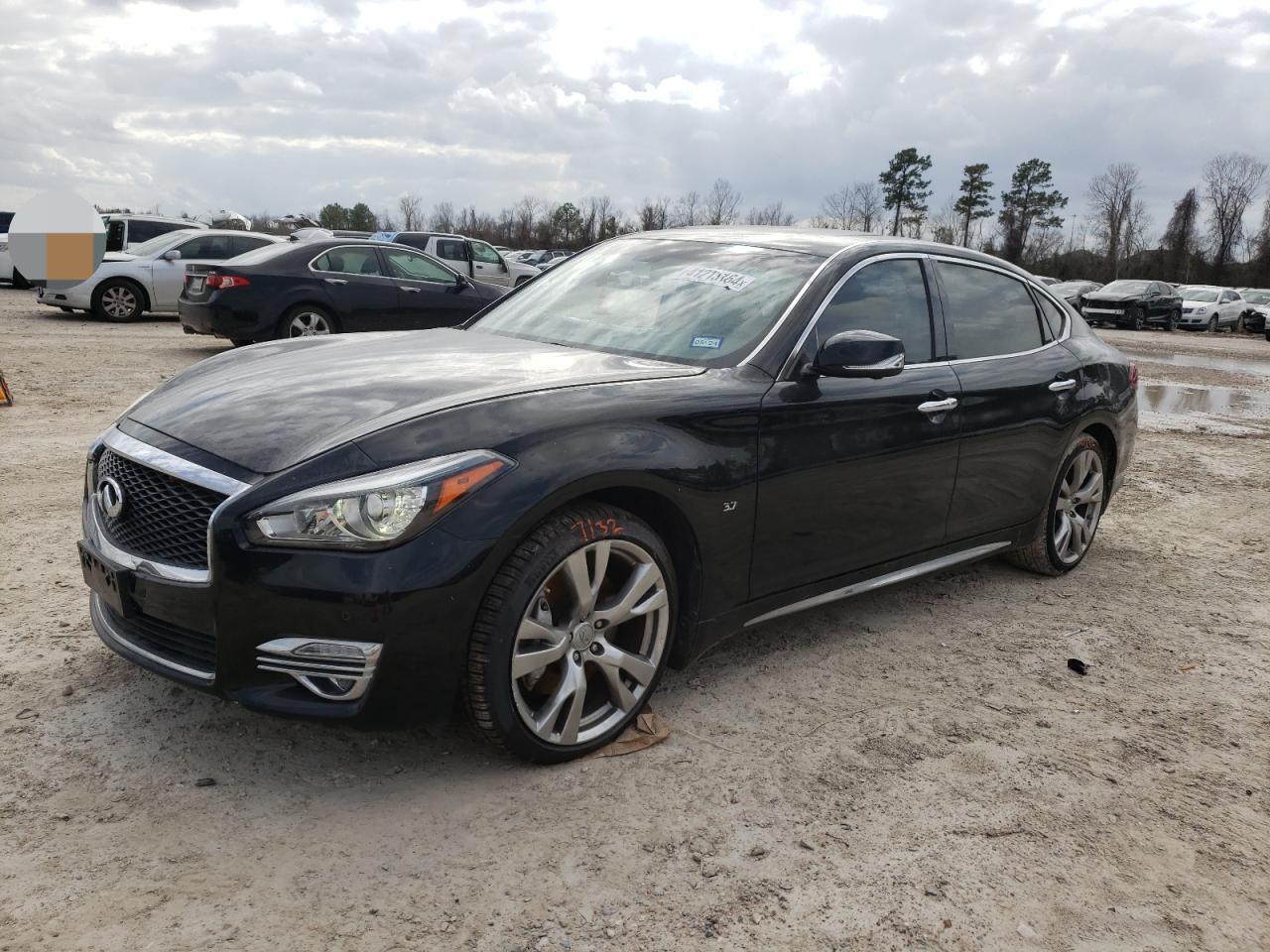 INFINITI Q70 2019 jn1by1pp8km685261