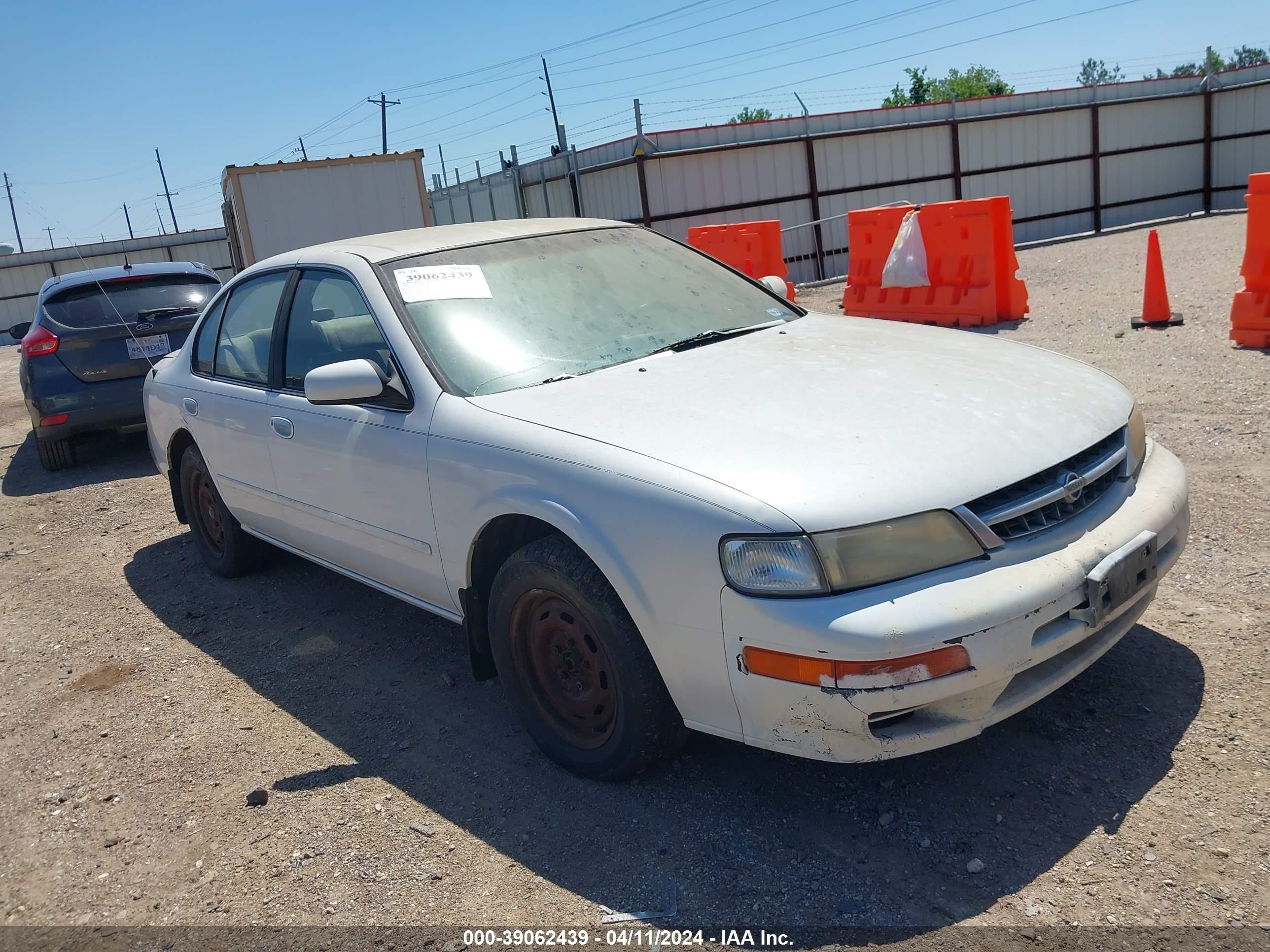 NISSAN MAXIMA 1998 jn1ca21d0wt518501