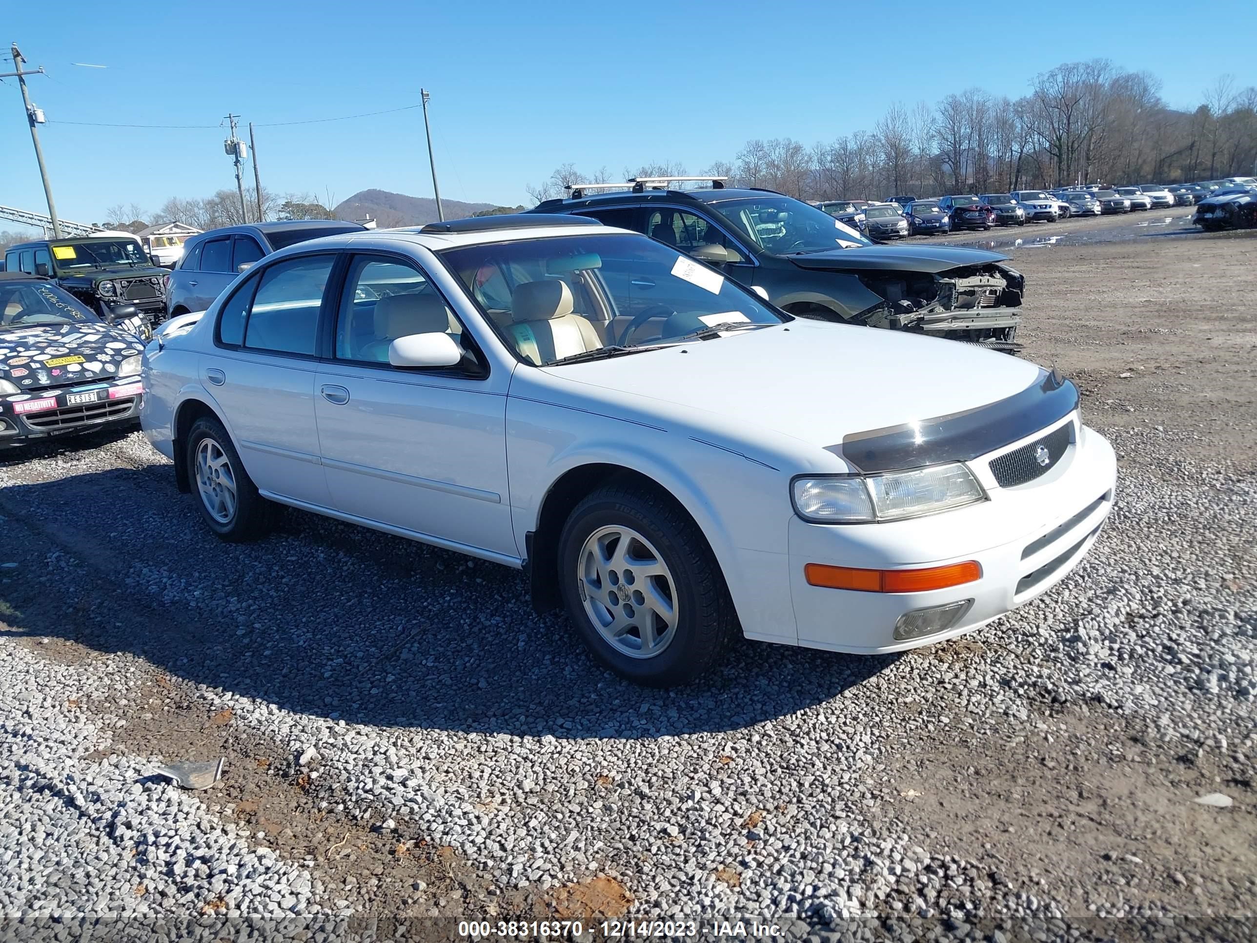 NISSAN MAXIMA 1996 jn1ca21d7tt155271