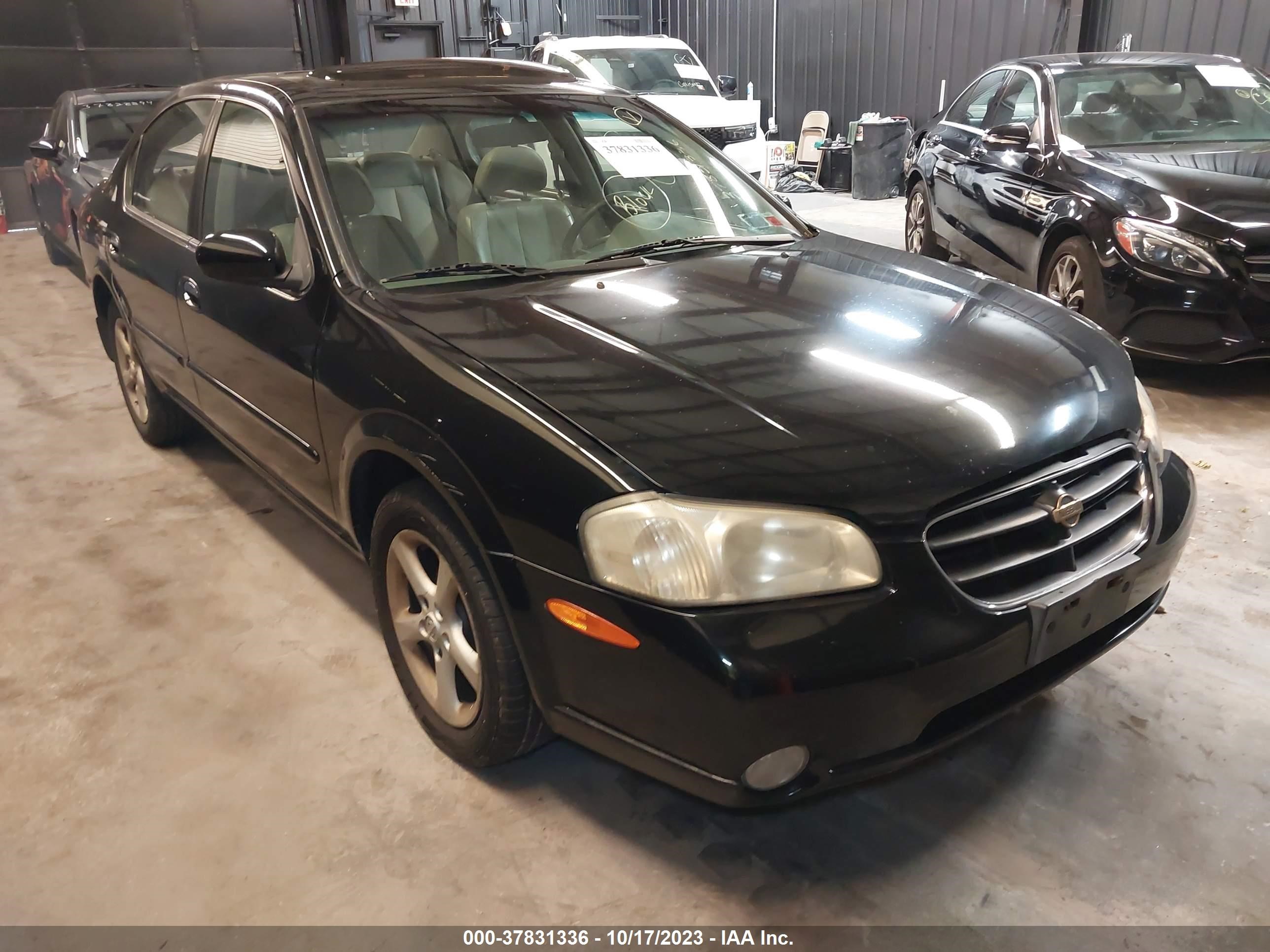 NISSAN MAXIMA 2000 jn1ca31a2yt222524