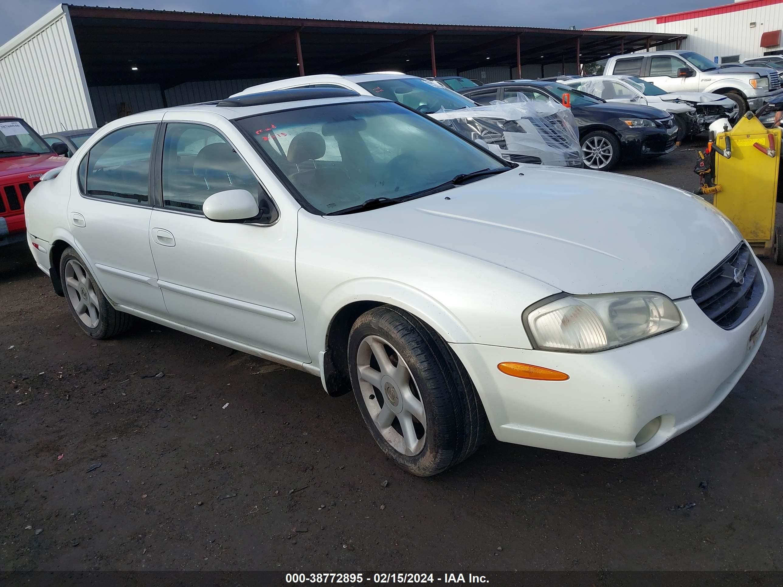 NISSAN MAXIMA 2001 jn1ca31d31t837048