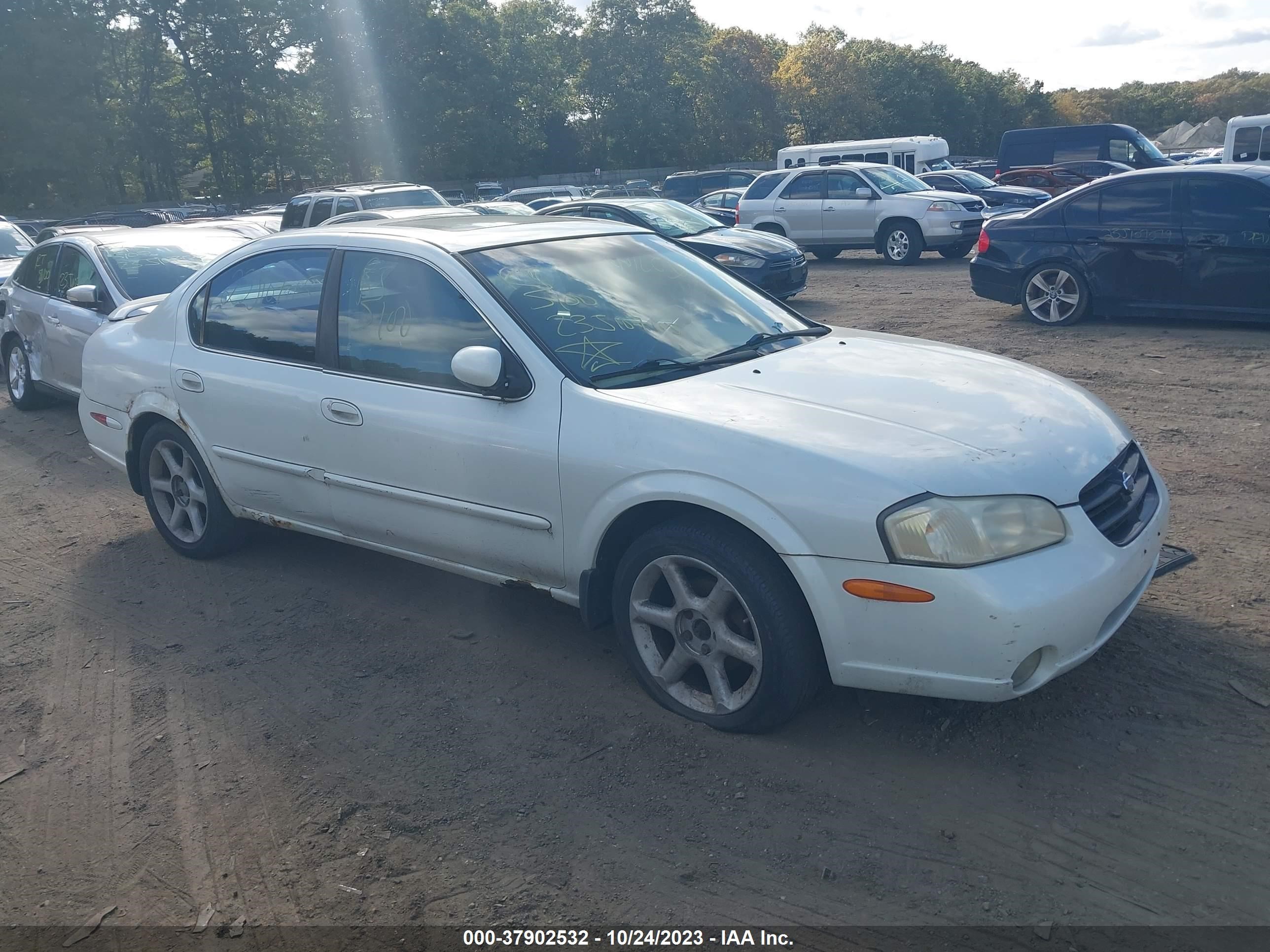 NISSAN MAXIMA 2000 jn1ca31d3yt538072