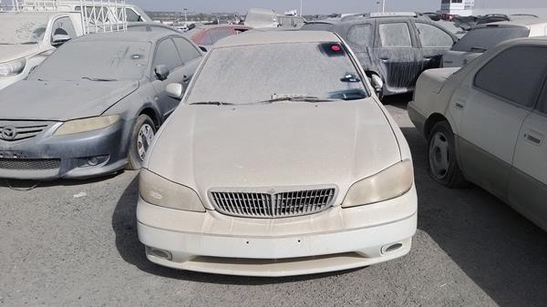 NISSAN MAXIMA 2000 jn1ca31d5yt171451