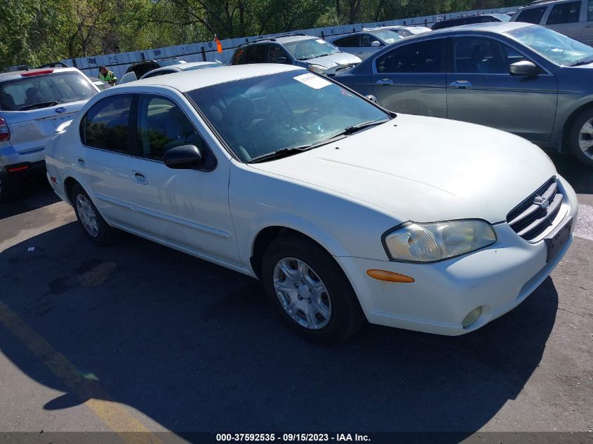 NISSAN MAXIMA 2000 jn1ca31d5yt703961