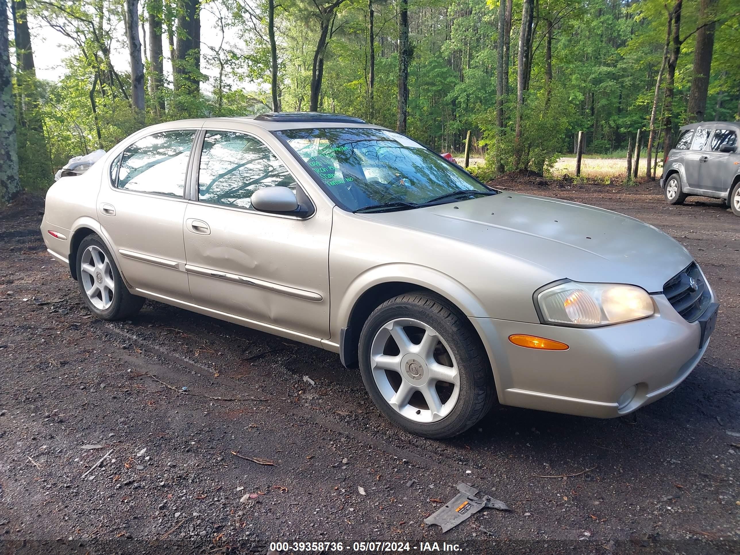 NISSAN MAXIMA 2000 jn1ca31d8yt766214