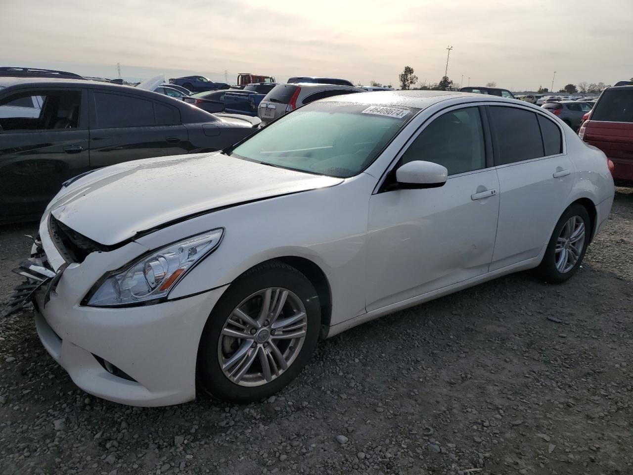 INFINITI G 2013 jn1cv6ap3dm305426