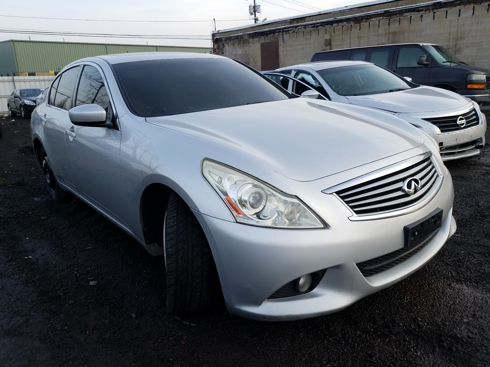 INFINITI G37 2011 jn1cv6ar6bm402912