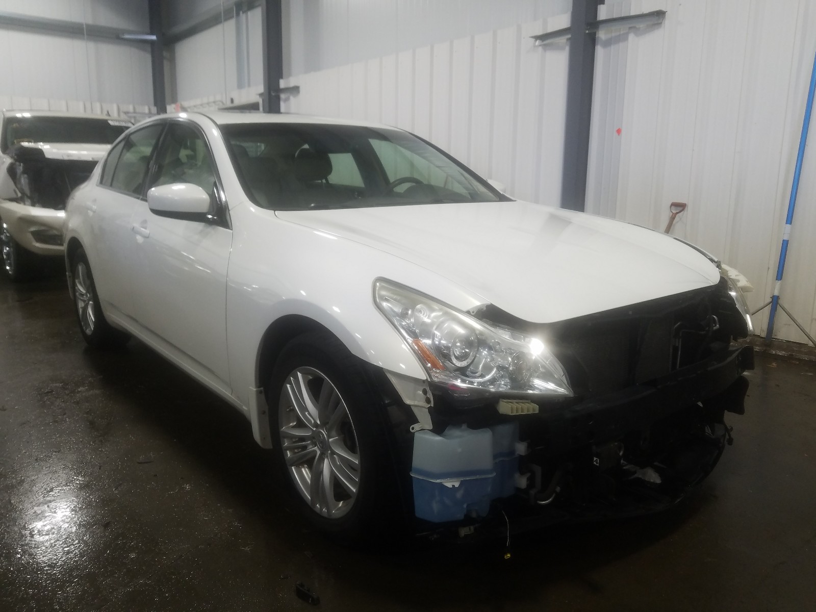 INFINITI G37 2011 jn1cv6arxbm409670