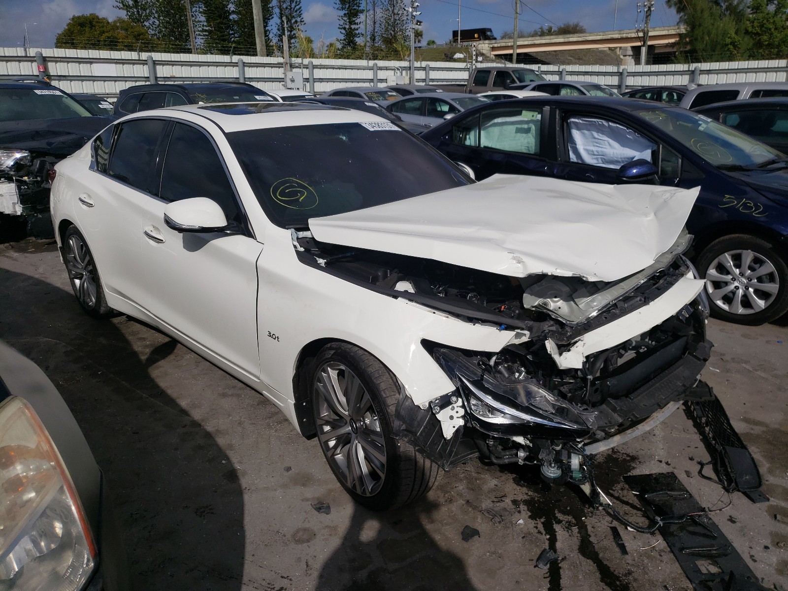 INFINITI NULL 2019 jn1ev7ap1km540306