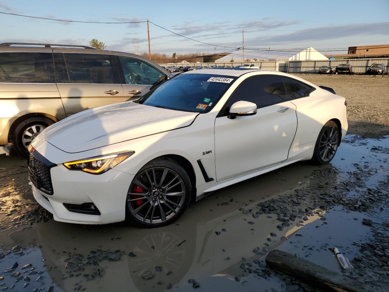 INFINITI Q60 2017 jn1fv7elxhm701529