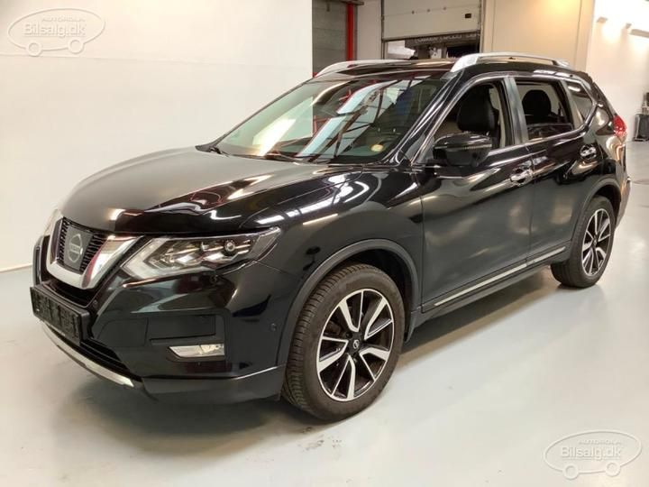 NISSAN X-TRAIL SUV 2018 jn1jcat32u0100370