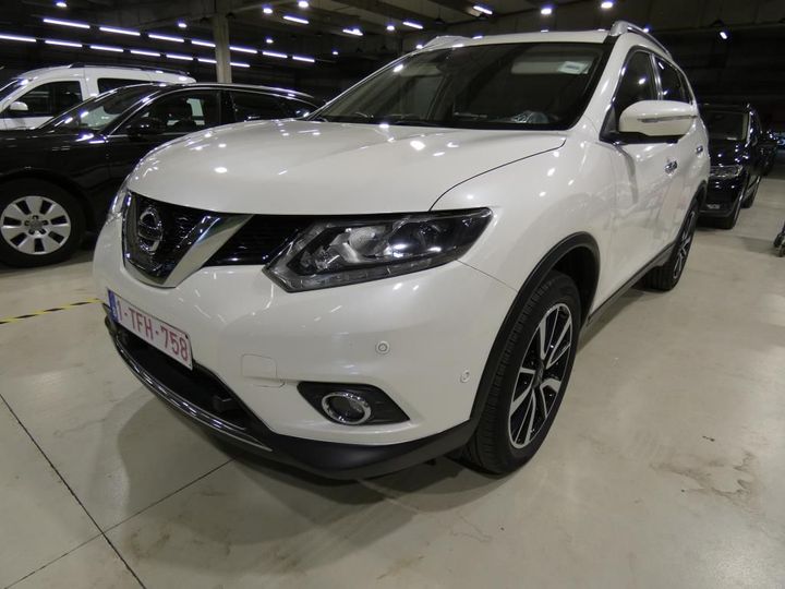 NISSAN X-TRAIL 2017 jn1tcat32u0048039