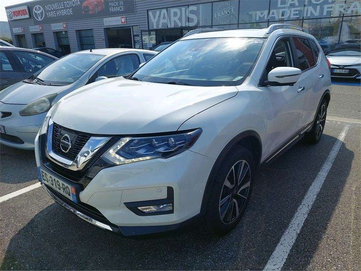 NISSAN X-TRAIL 2017 jn1tcat32u0108453