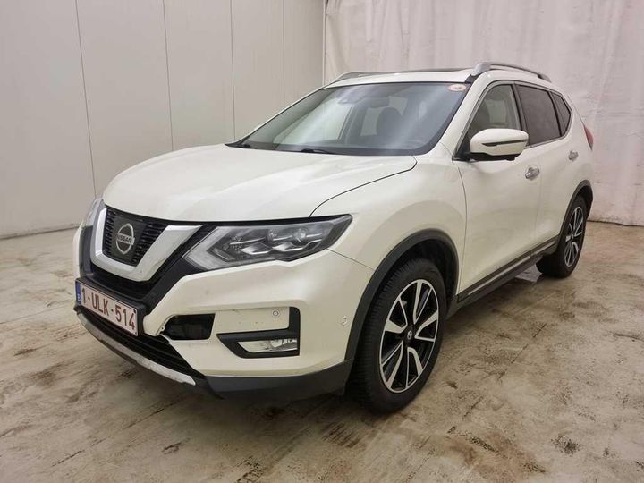 NISSAN X-TRAIL 2018 jn1tdat32u0103158