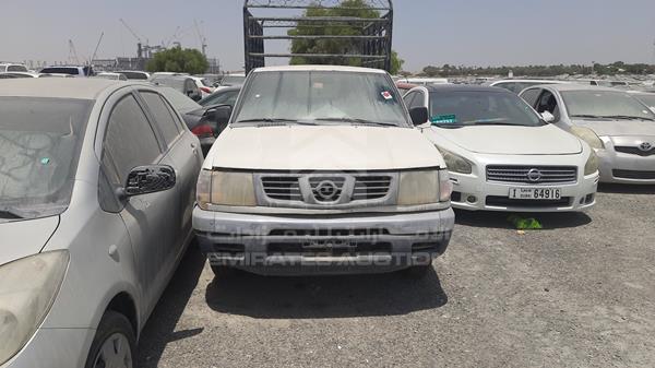 NISSAN 2400 2002 jn6ad22s62x055062