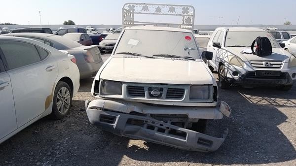 NISSAN PICKUP 2000 jn6bd22s9yx025051