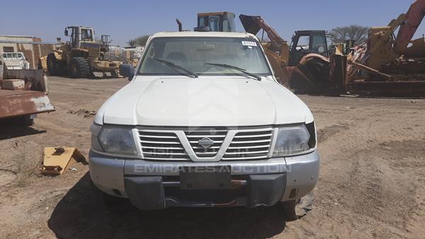 NISSAN PICKUP 2000 jn6cy15y1ya500214