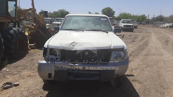 NISSAN PICKUP 2000 jn6cy15y3ya500215