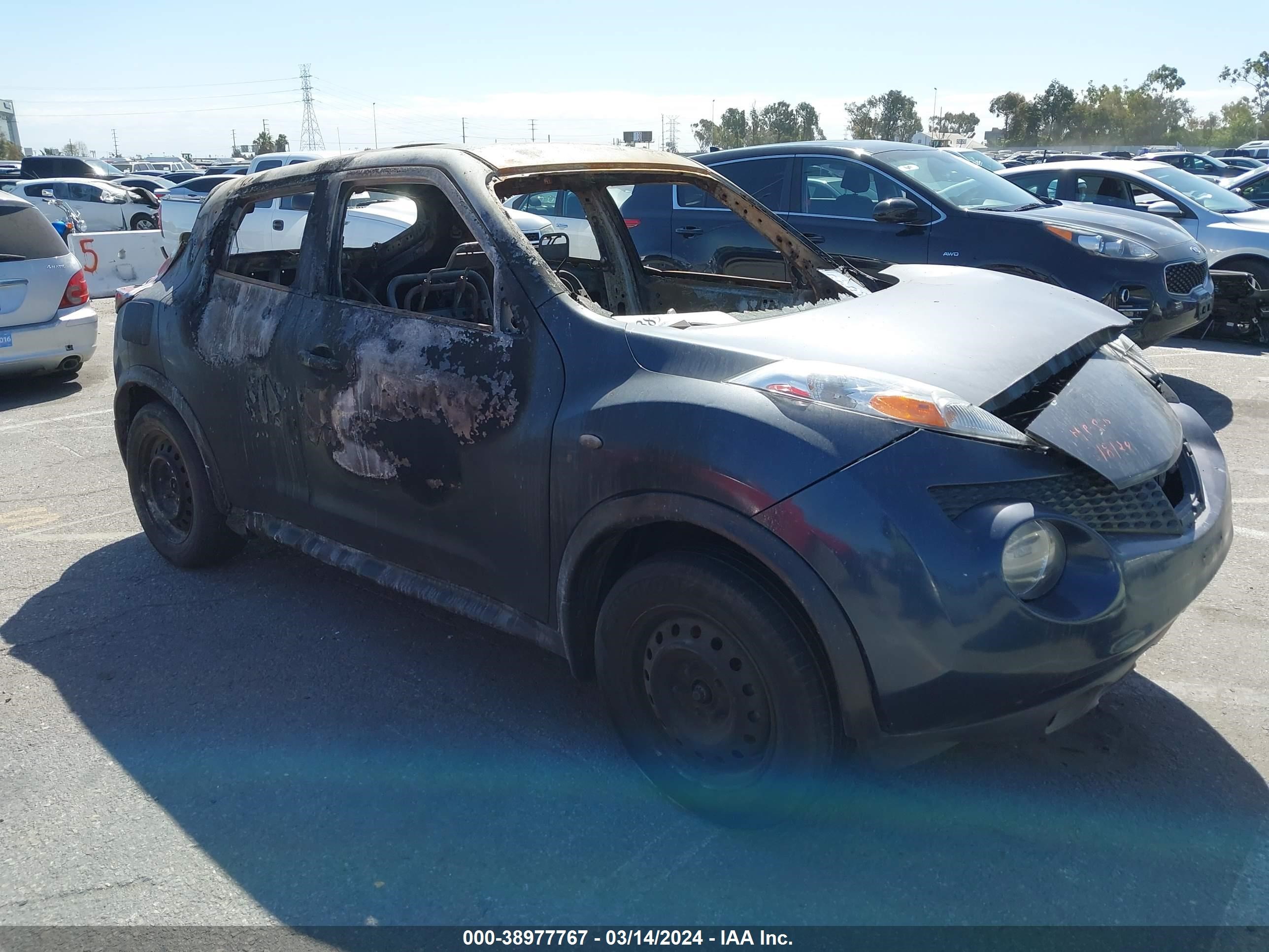 NISSAN JUKE 2013 jn8af5mr3dt223859