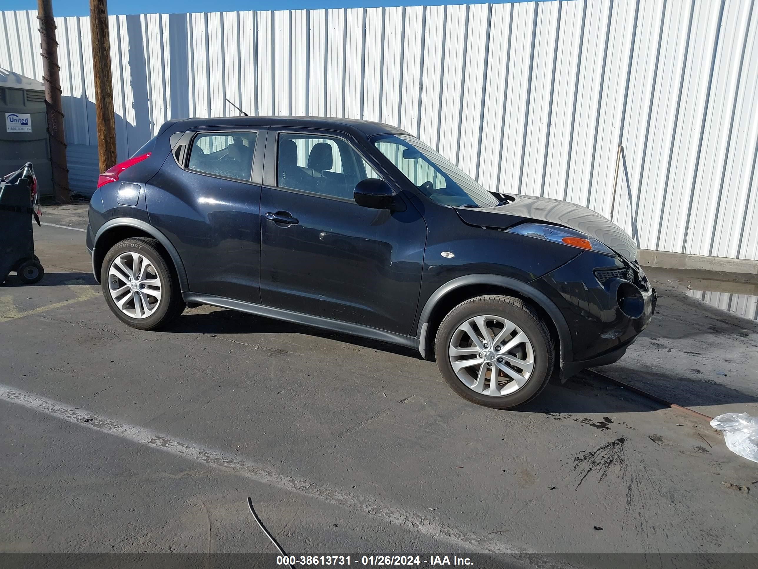 NISSAN JUKE 2011 jn8af5mr8bt018423