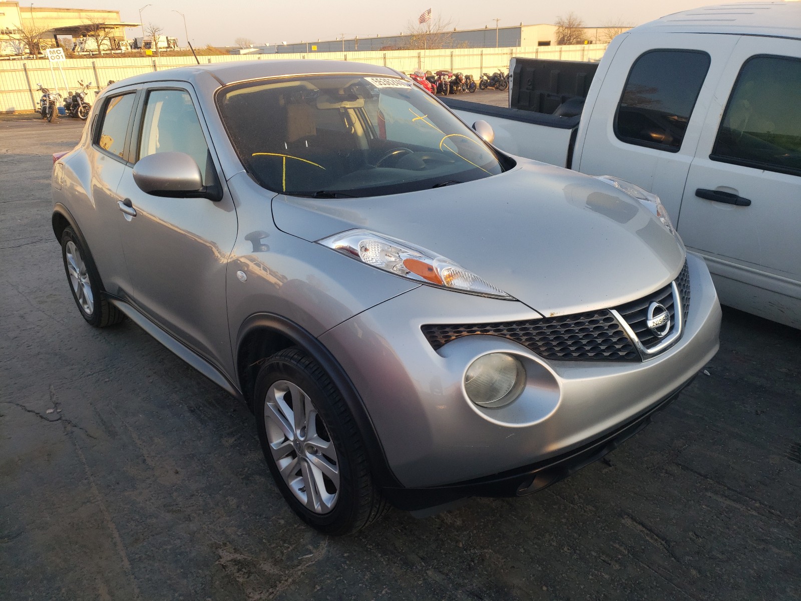 NISSAN JUKE S 2011 jn8af5mv5bt019106