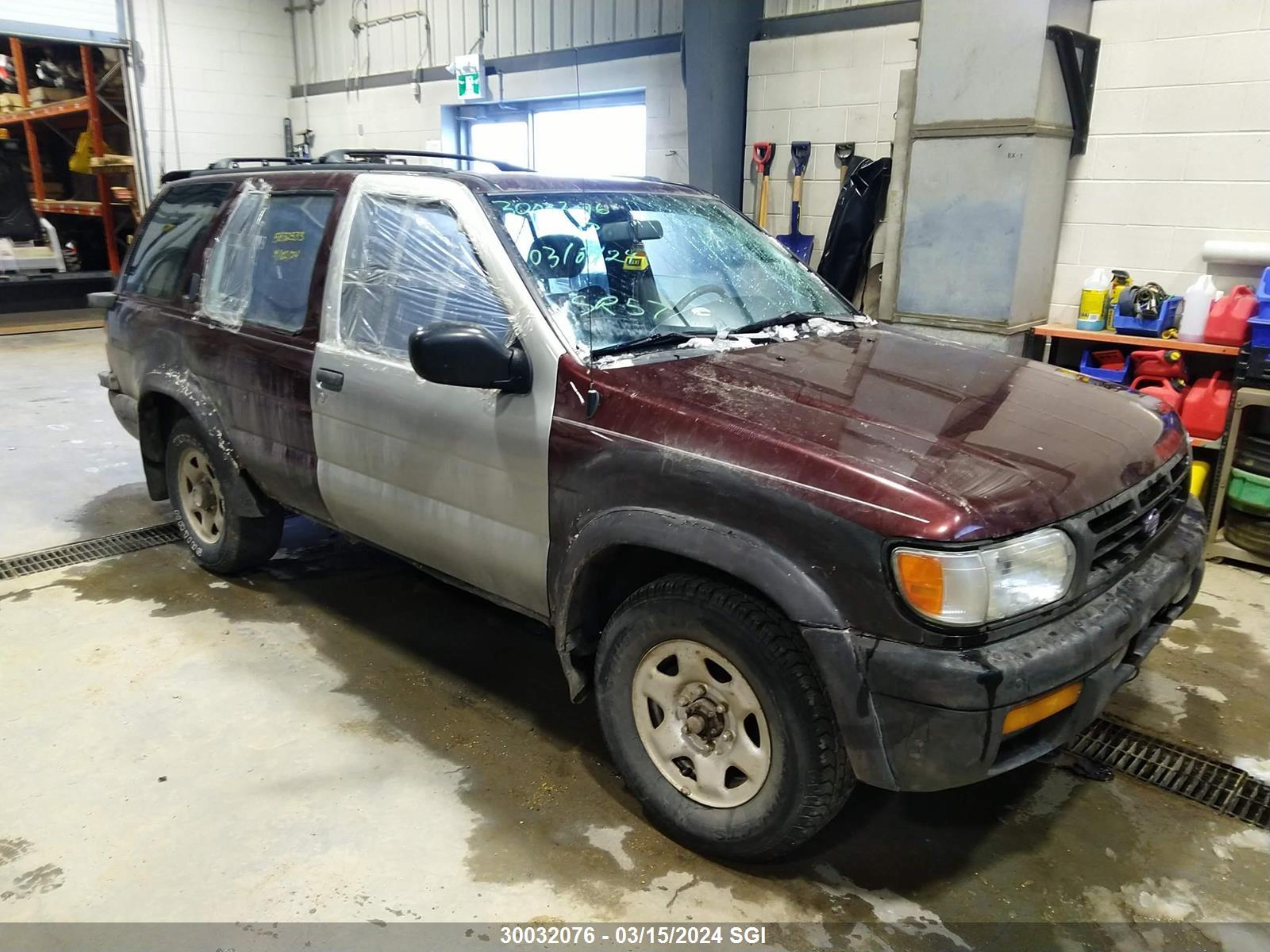 NISSAN PATHFINDER 1997 jn8ar05y4vw174154