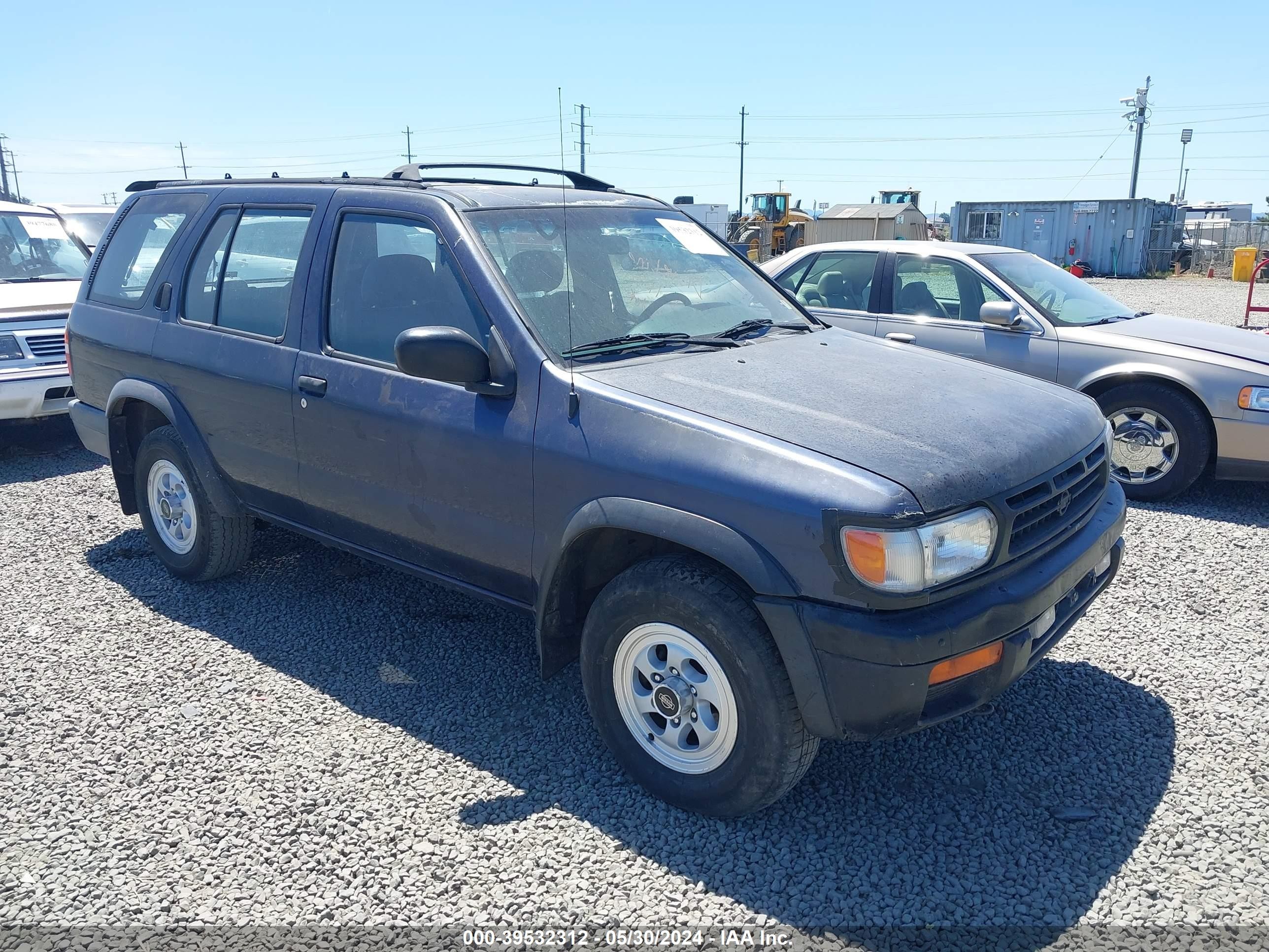 NISSAN PATHFINDER 1997 jn8ar05y5vw135721