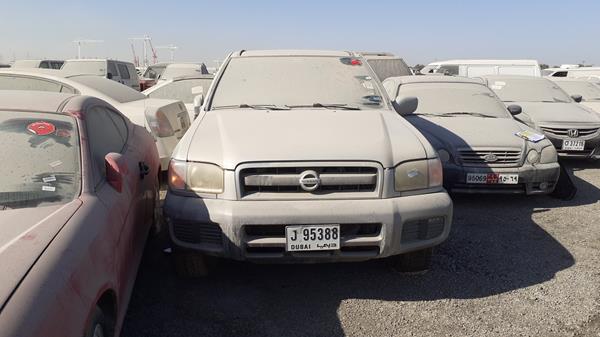 NISSAN PATHFINDER 2002 jn8ar05y72w526042