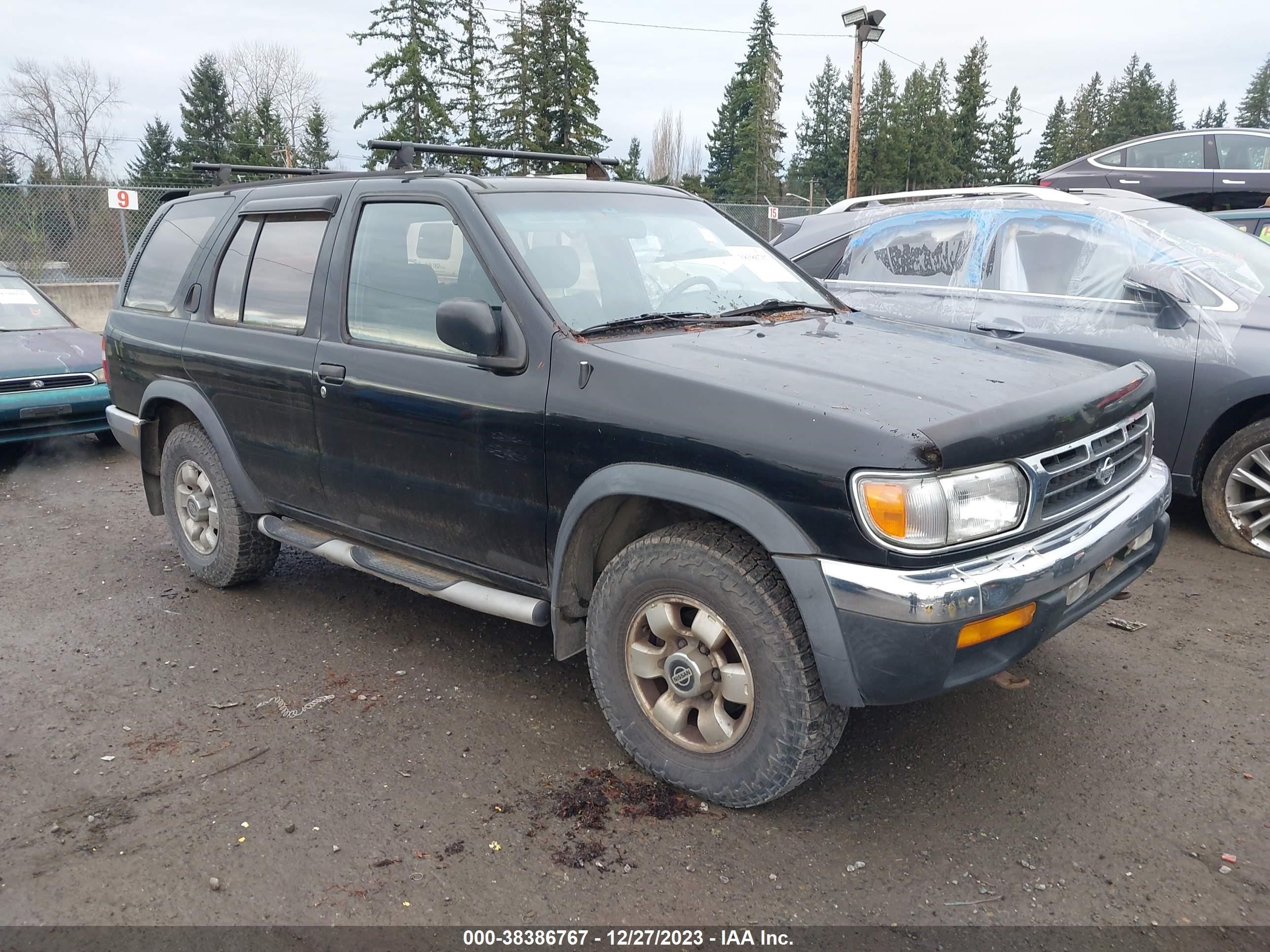 NISSAN PATHFINDER 1996 jn8ar05y7tw044396