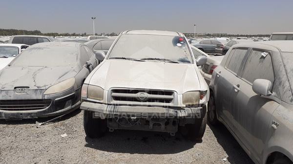 NISSAN PATHFINDER 2000 jn8ar05y8yw505421