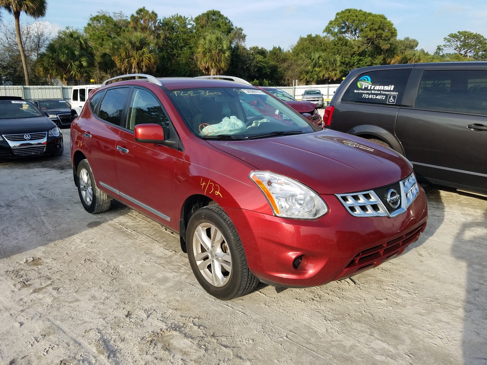 NISSAN ROGUE S 2013 jn8as5mt1dw540397