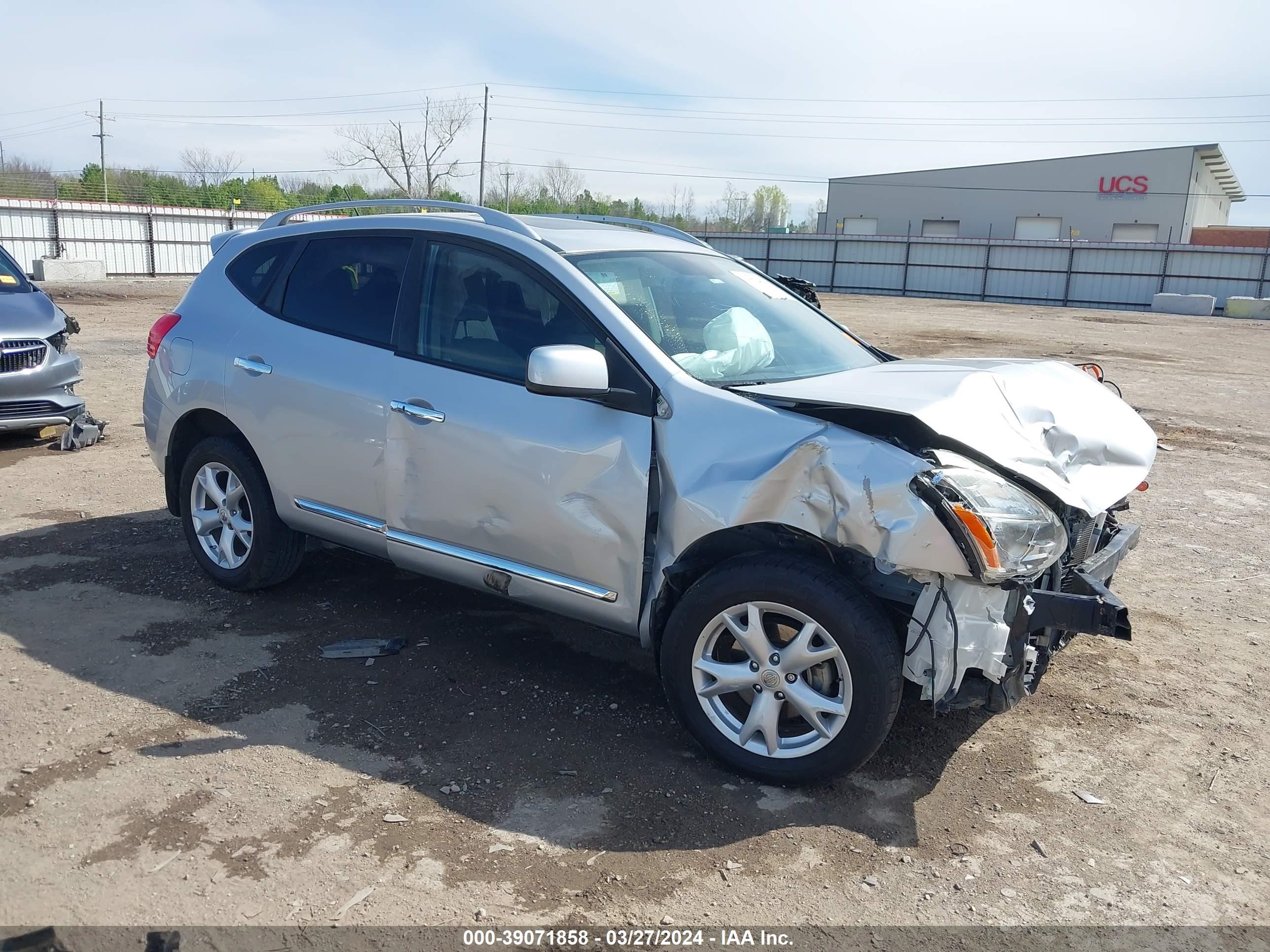 NISSAN ROGUE 2011 jn8as5mt2bw570487