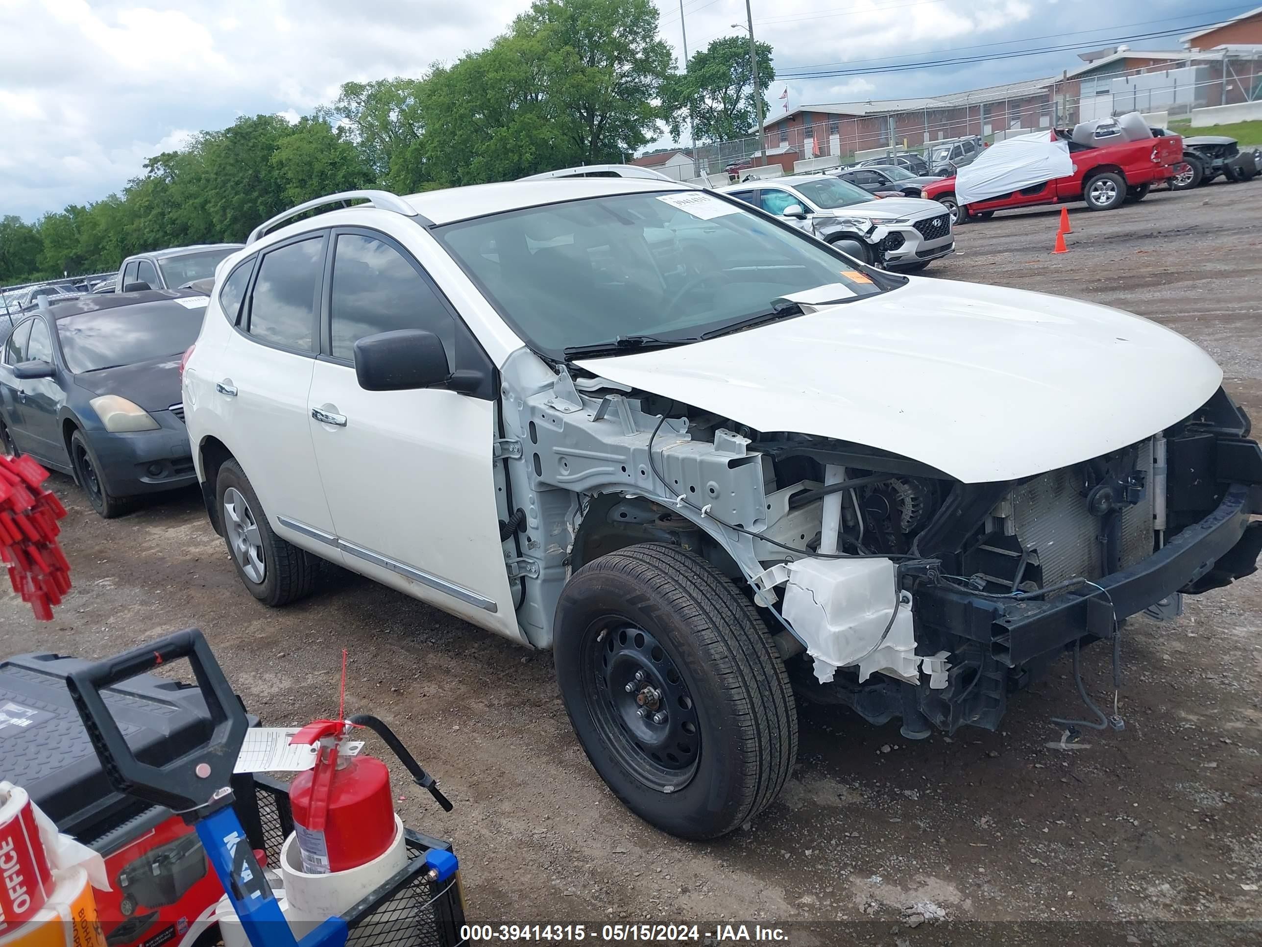 NISSAN ROGUE 2015 jn8as5mt3fw673262