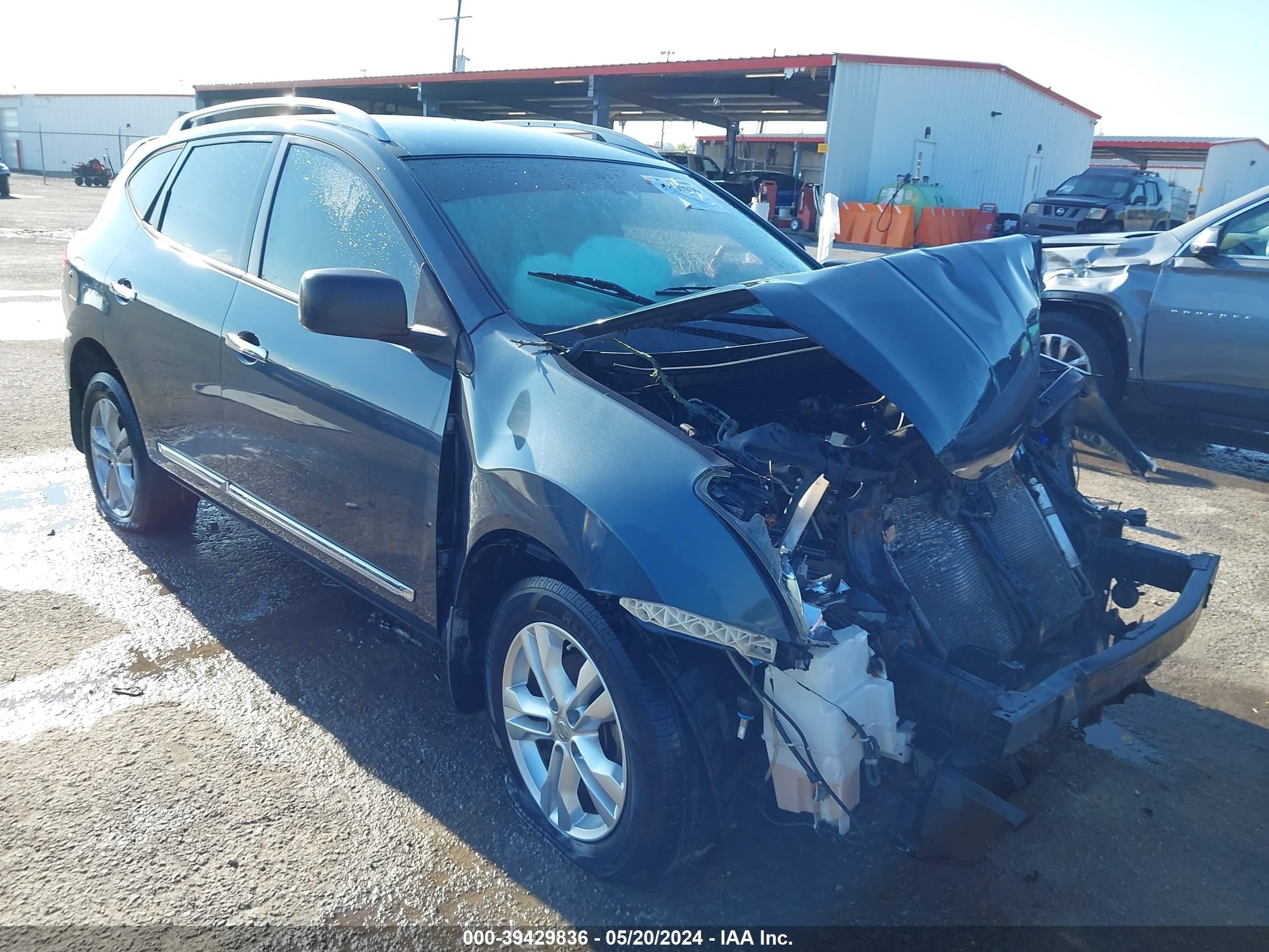 NISSAN ROGUE 2015 jn8as5mt8fw660975