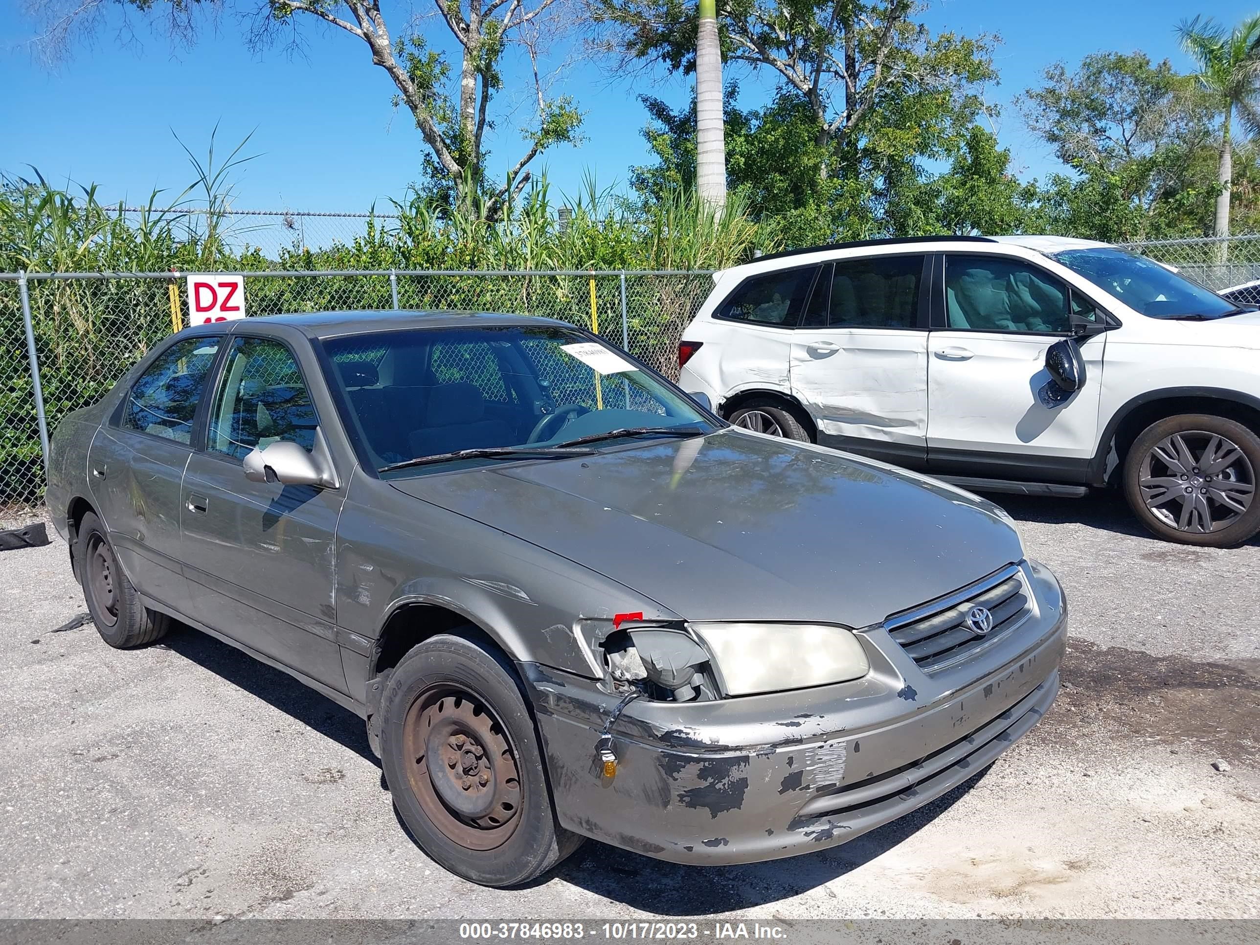 TOYOTA CAMRY 2001 jn8as5mv6cw370523