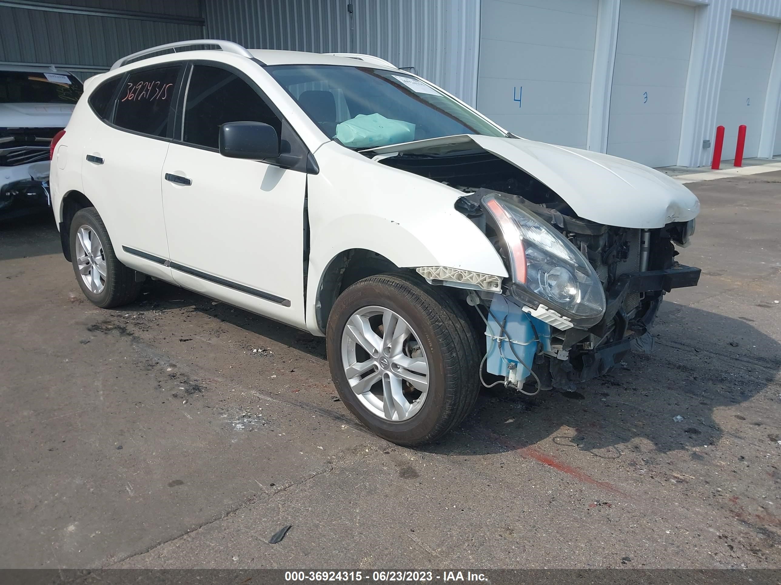 NISSAN ROGUE 2015 jn8as5mv7fw768652