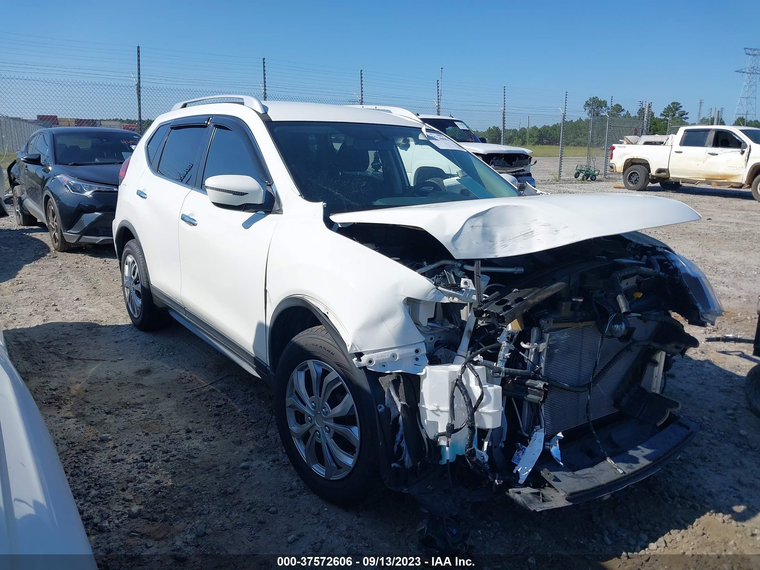 NISSAN ROGUE 2017 jn8at2mt1hw138915