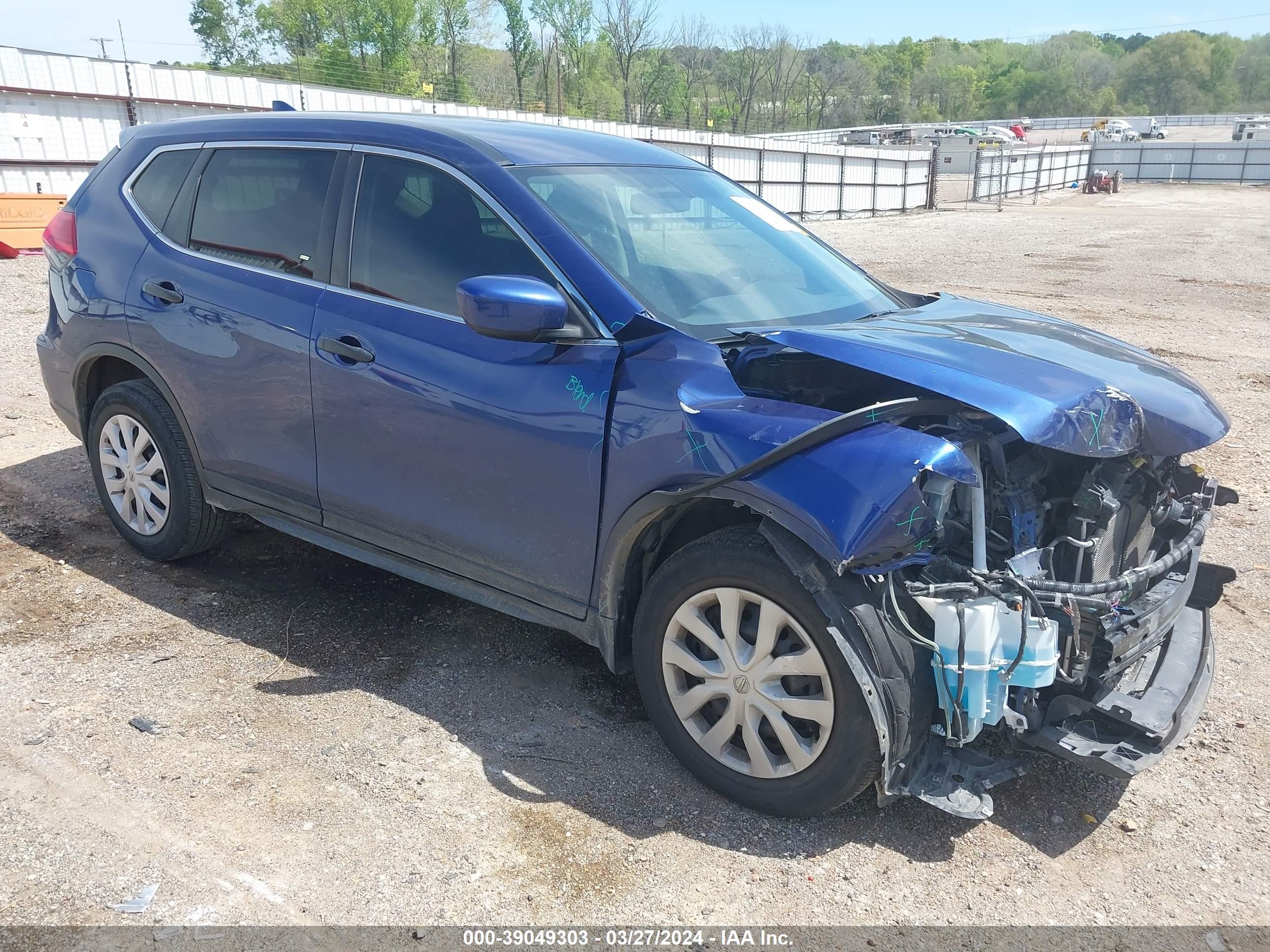 NISSAN ROGUE 2017 jn8at2mt1hw153401