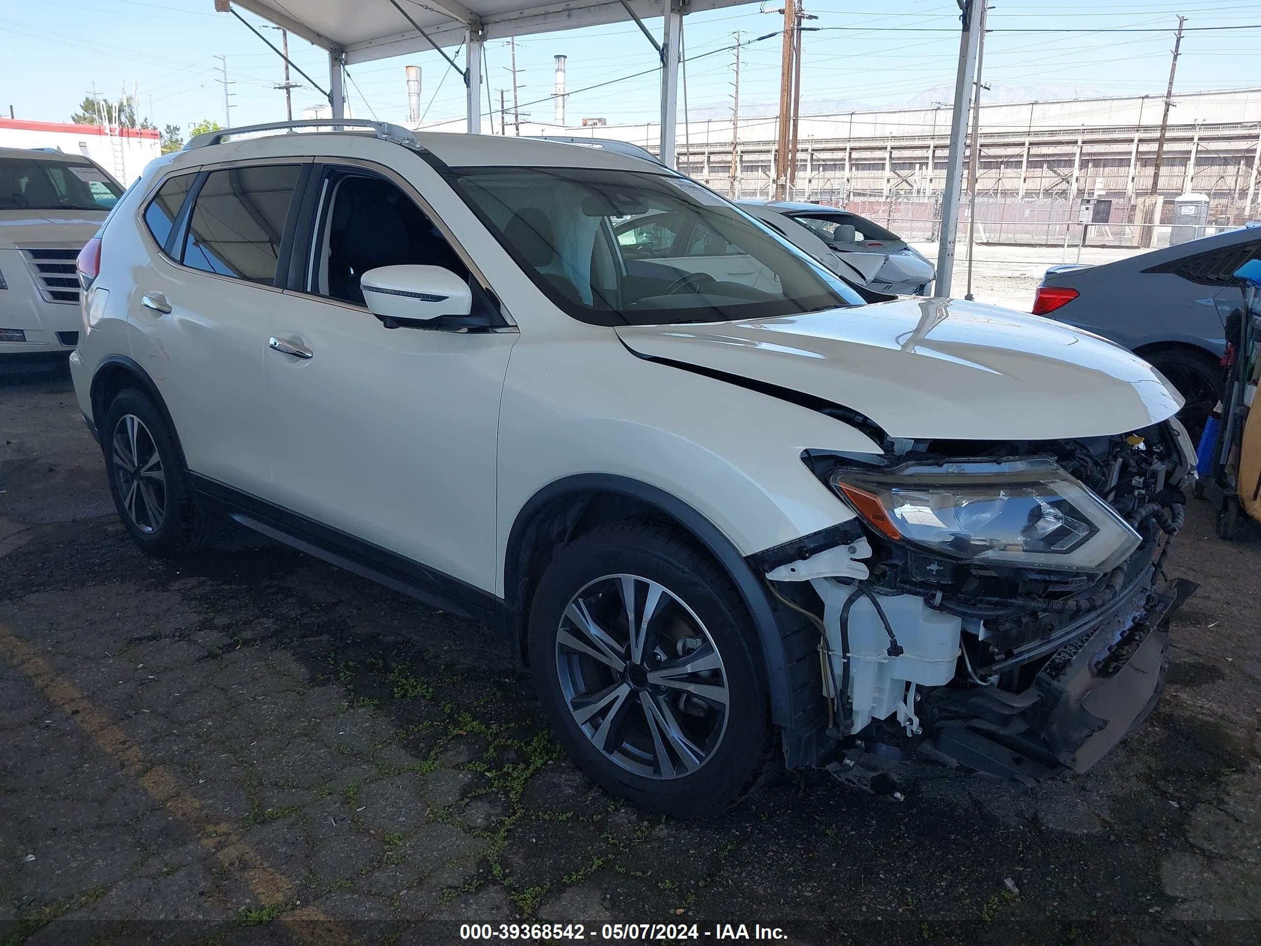 NISSAN ROGUE 2019 jn8at2mt1kw260181