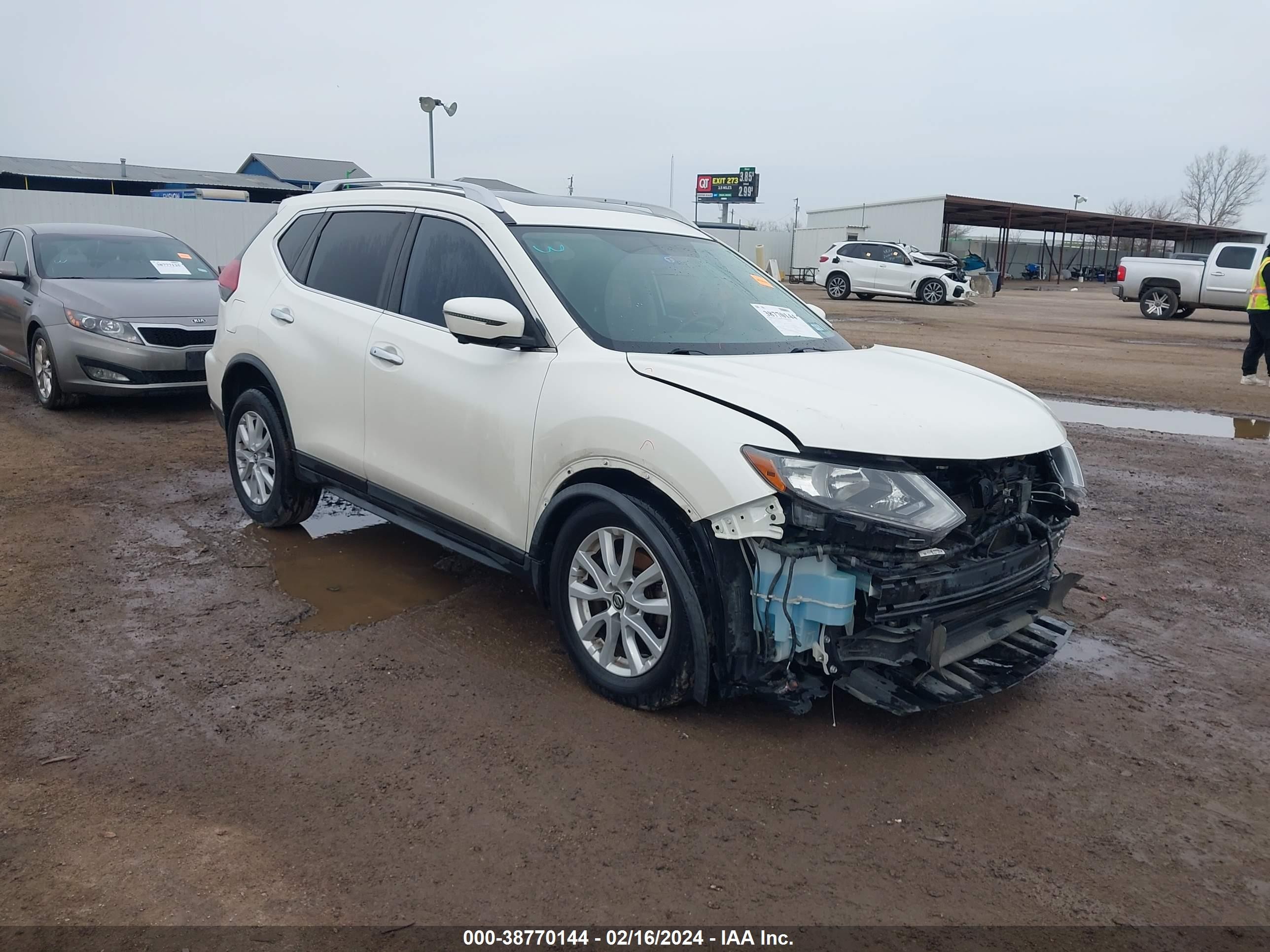 NISSAN ROGUE 2018 jn8at2mt2jw451753