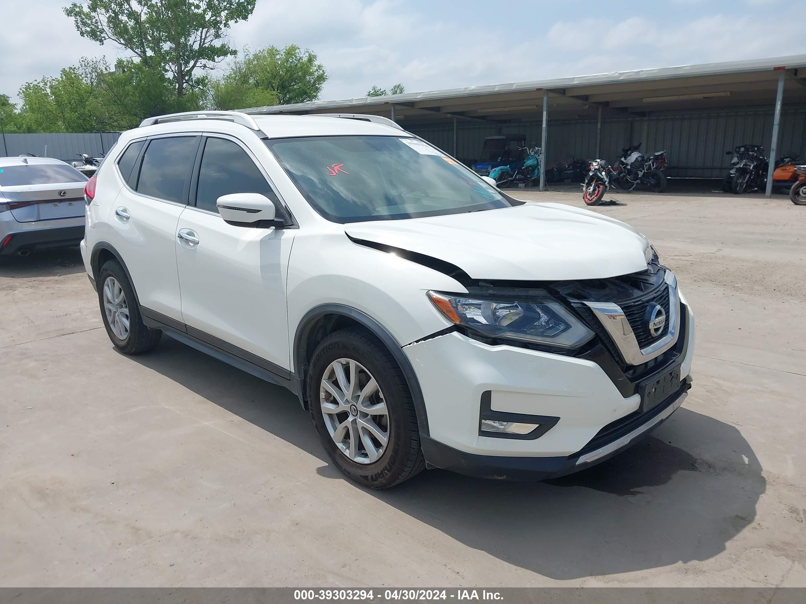 NISSAN ROGUE 2017 jn8at2mt4hw144093