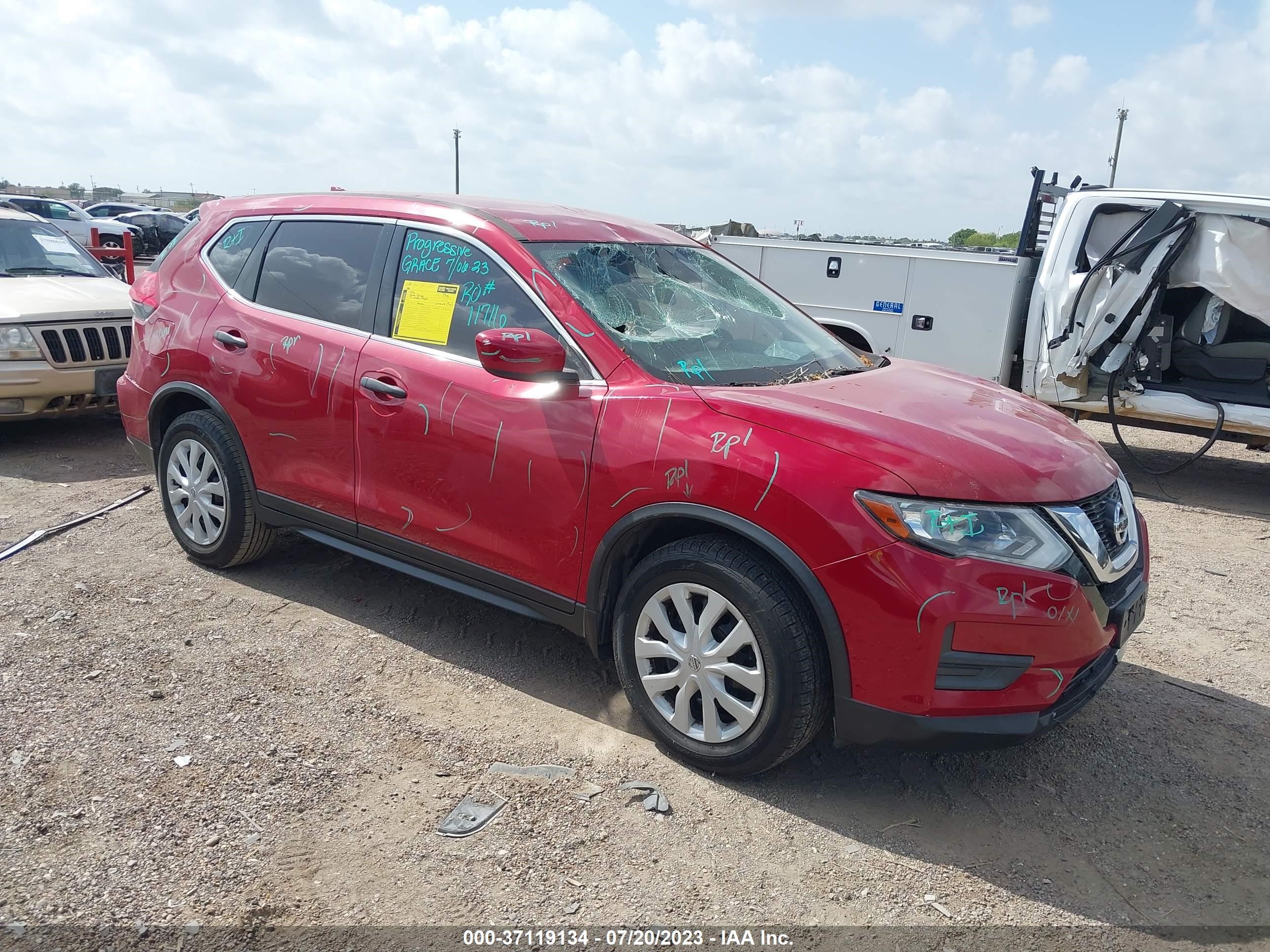 NISSAN ROGUE 2017 jn8at2mt4hw390979