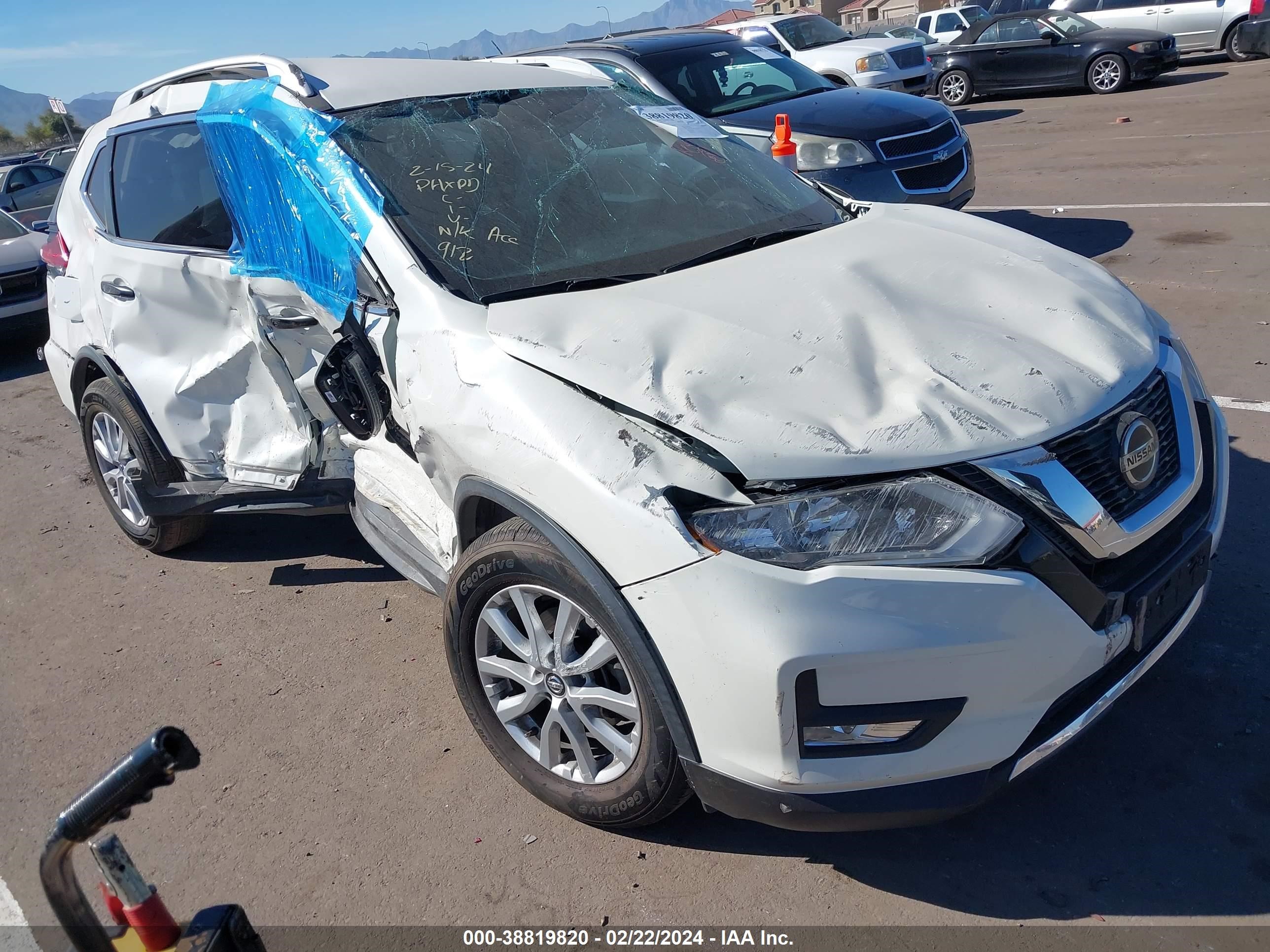 NISSAN ROGUE 2018 jn8at2mt4jw451897