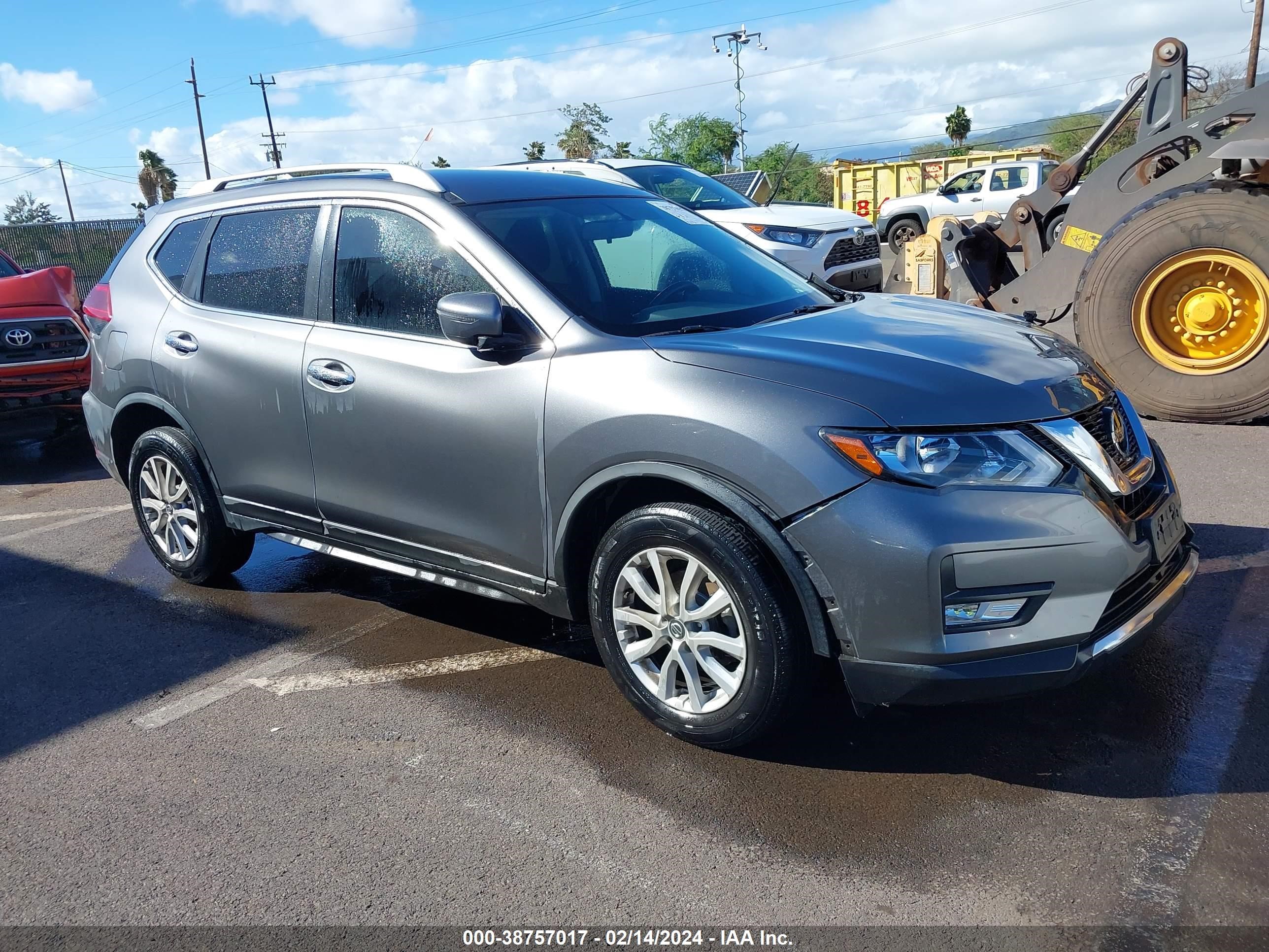 NISSAN ROGUE 2018 jn8at2mt4jw470725