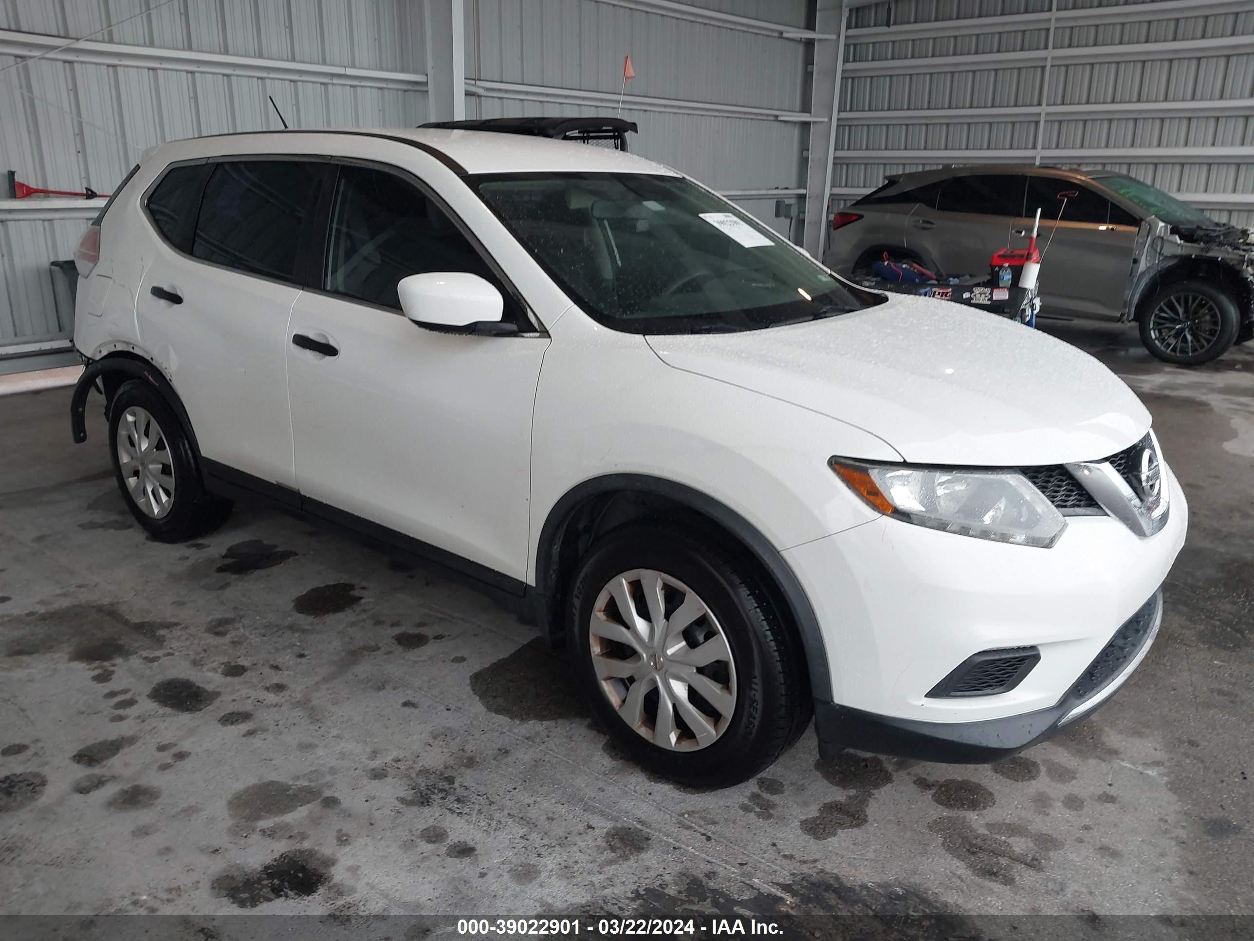 NISSAN ROGUE 2016 jn8at2mt5gw024995