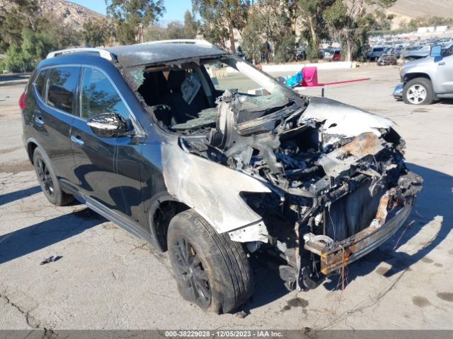 NISSAN ROGUE 2017 jn8at2mt5hw152252